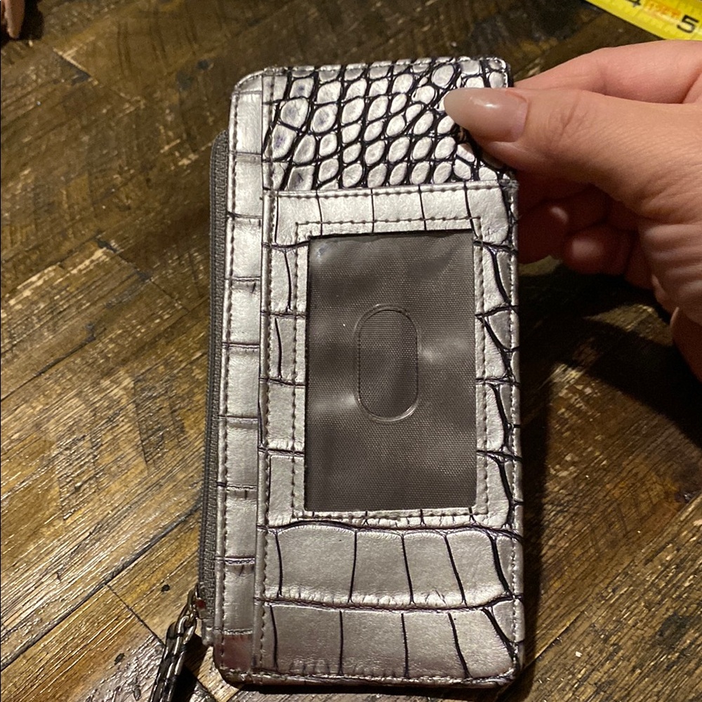 Silver Crocodile Pattern Wallet - image 4